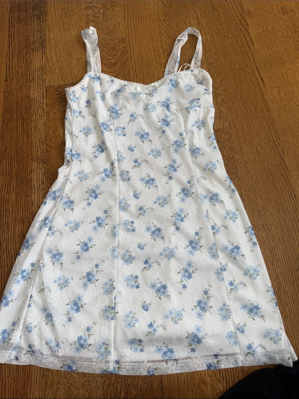 BAILEY ROSE DRESS SIZE SMALL - Picture 1 of 3